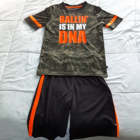 BOYS PRO PLAYER (BALLIN IS IN MY DNA) BASKETBALL OUTFIT SIZE 10/12 - Picture 1 of 7